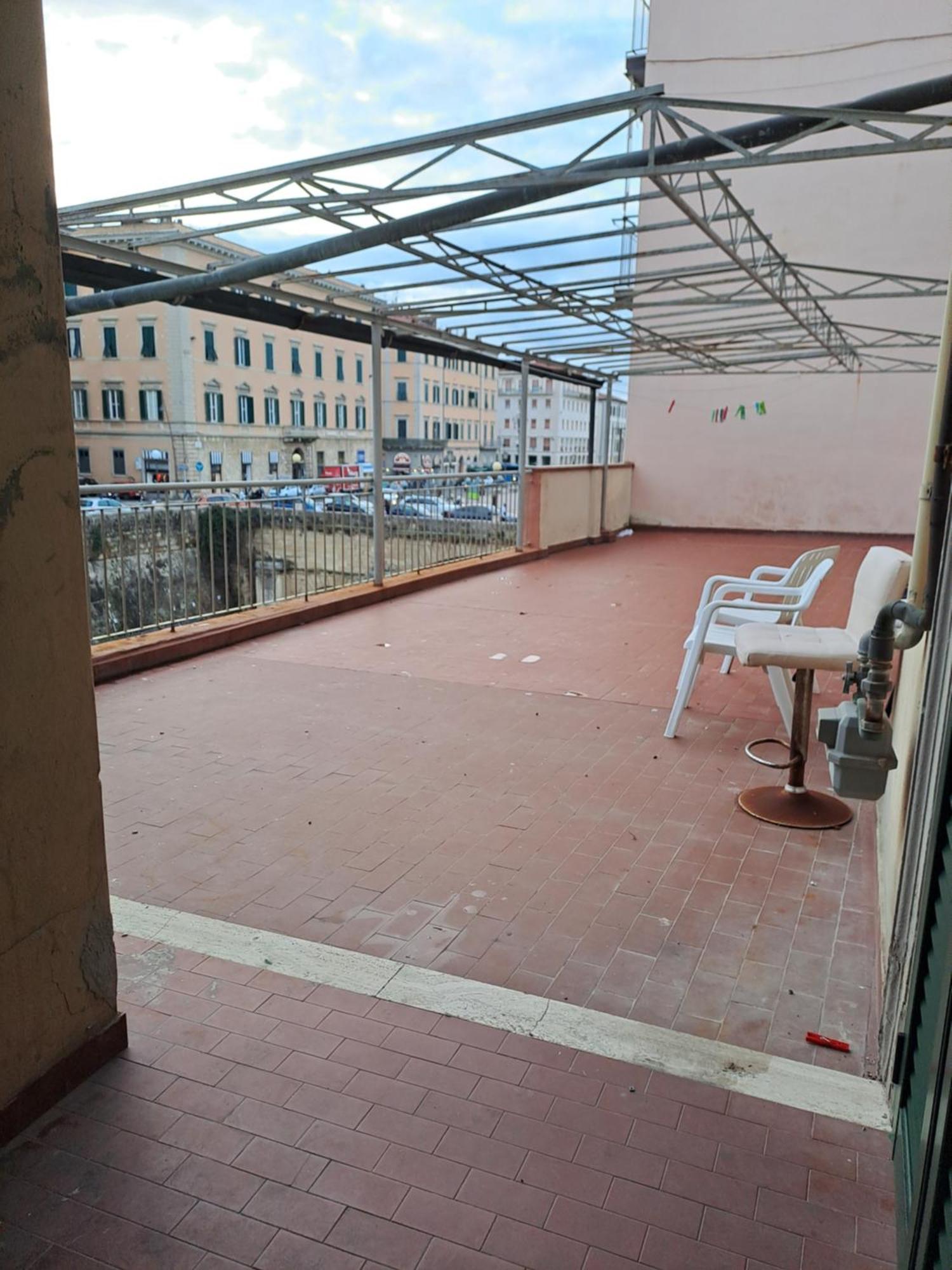 Giappone Inn Flat Livorno Exteriör bild