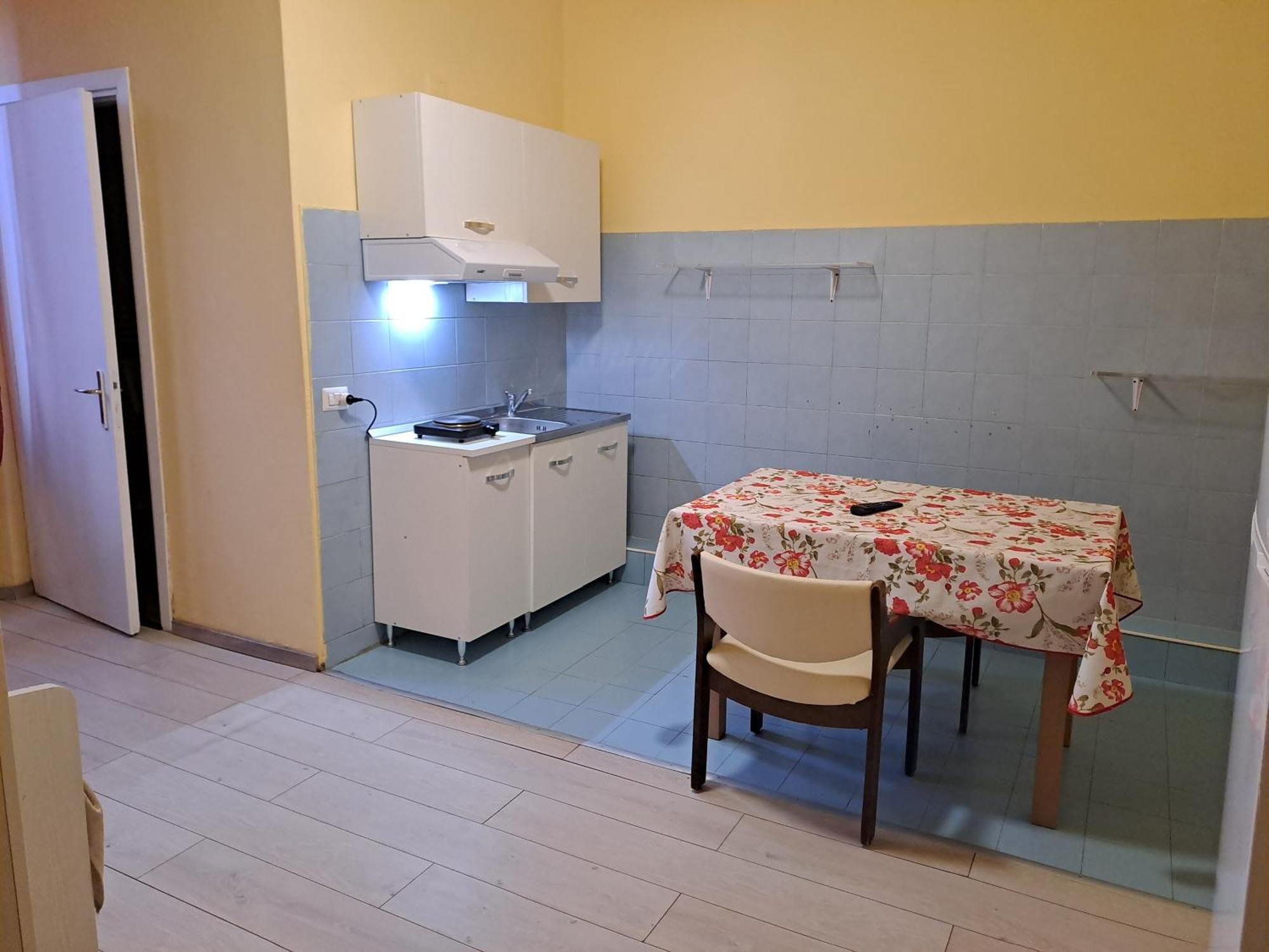 Giappone Inn Flat Livorno Exteriör bild